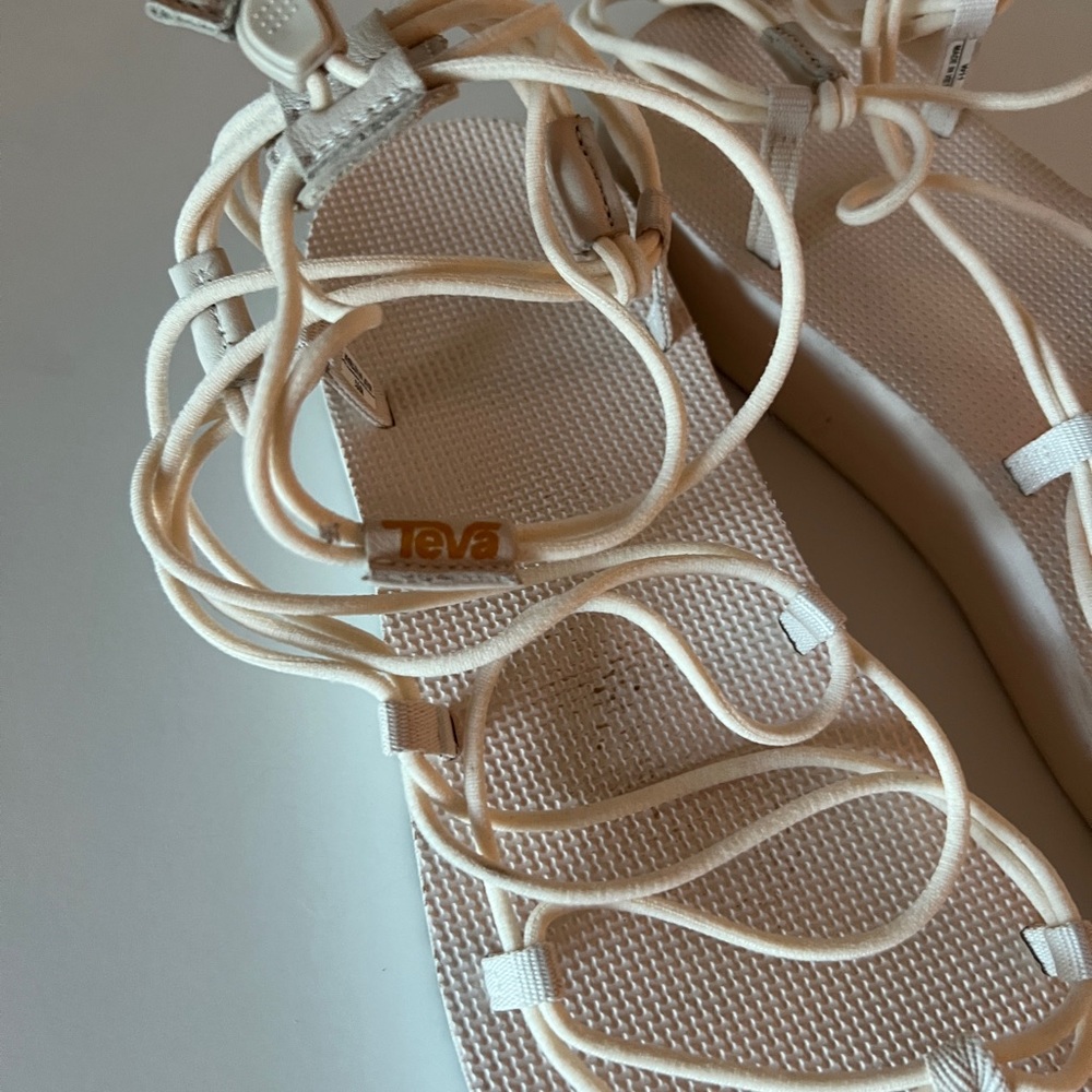 Teva Cream Midform Infinity Sandal